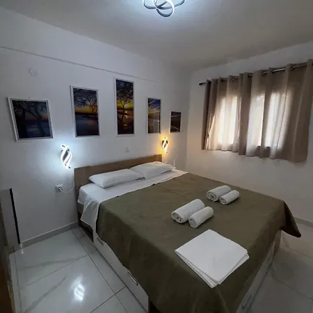 Lilly's Maisonette Nea Kallikrateia