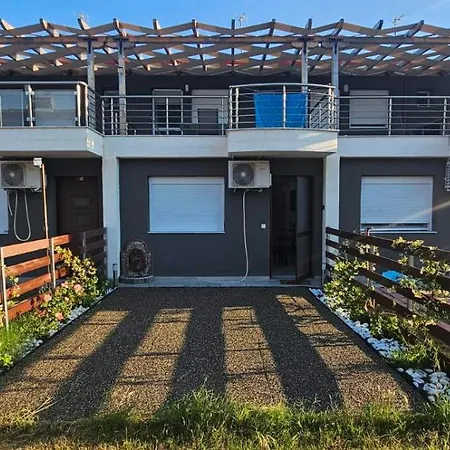 Apartamento Lilly's Maisonette Nea Kallikrateia