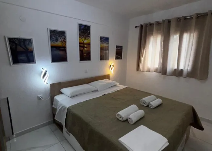 Lilly's Maisonette Nea Kallikrateia